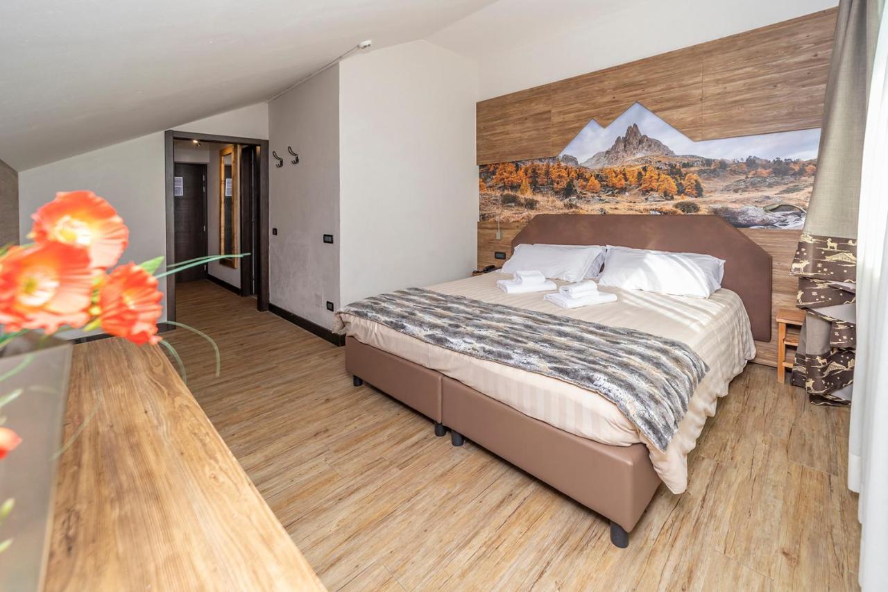 Hotel Du Col Sestrières Extérieur photo